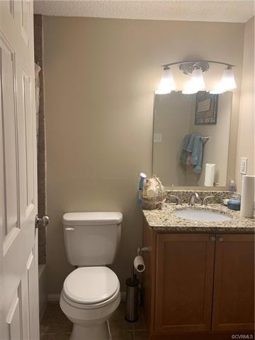 Newly upgraded cabinets and counter tops.