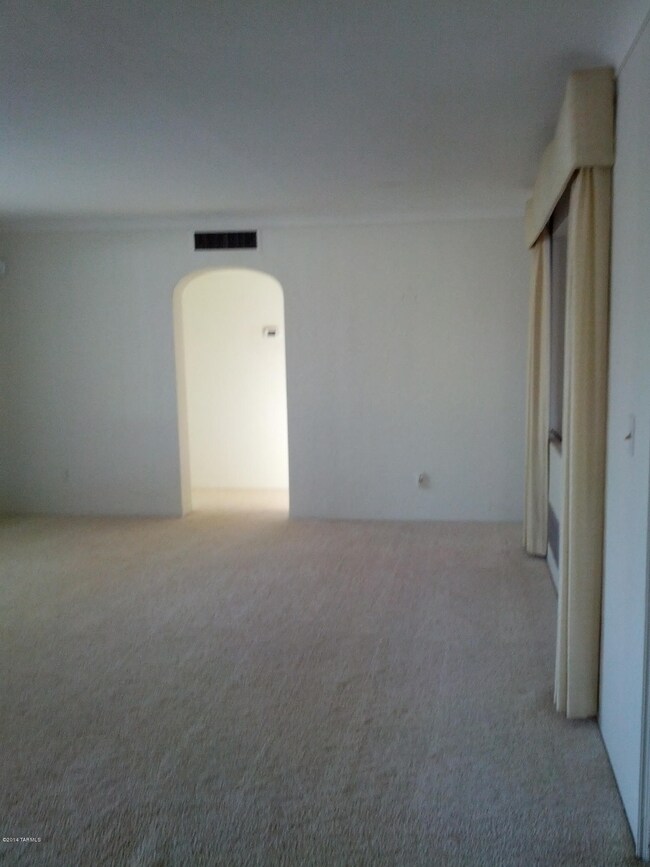LaMaderaLivingroom