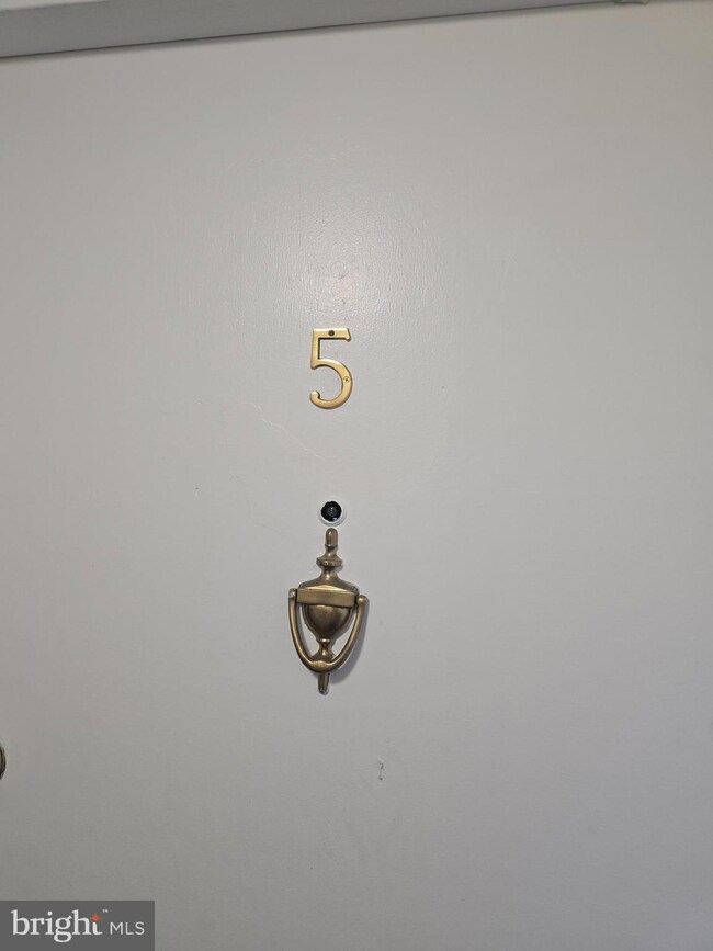 922 Montgomery Ave unit J5, Bryn Mawr, PA 19010 - photo 3