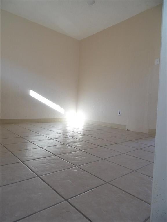 3910 Lincoln Ave, El Paso, TX 79930 - photo 4