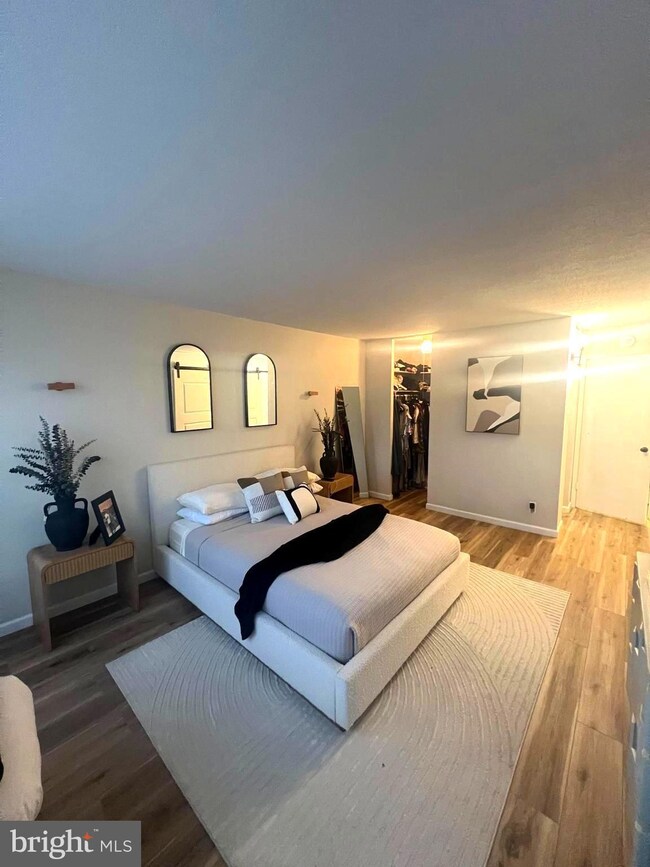 Green Hill Condominiums unit EE617, Wynnewood, PA 19096 - photo 6