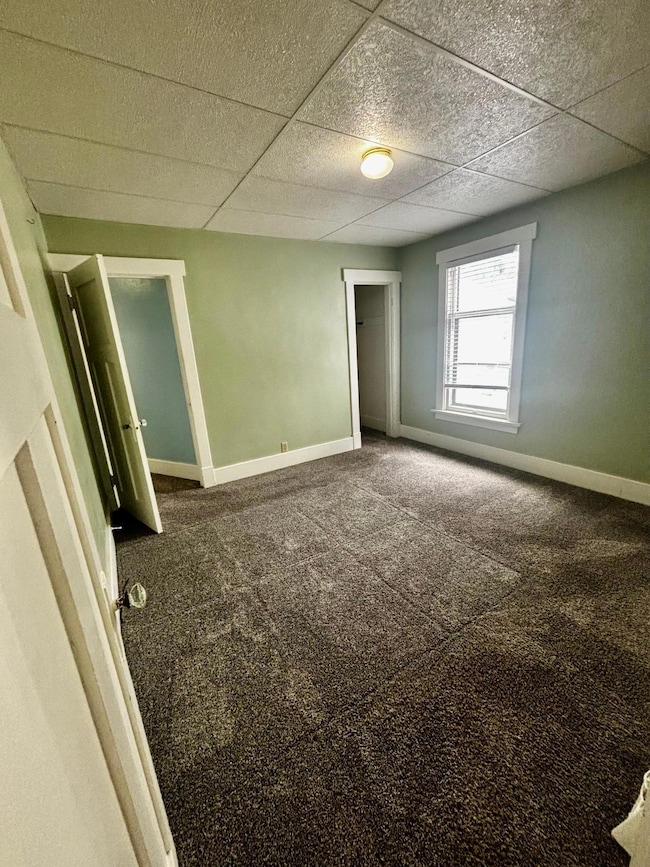 219 3rd Ave SW, Pipestone, MN 56164 - photo 4