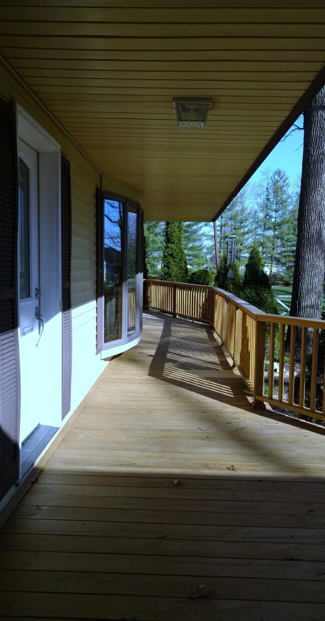 Front Deck!