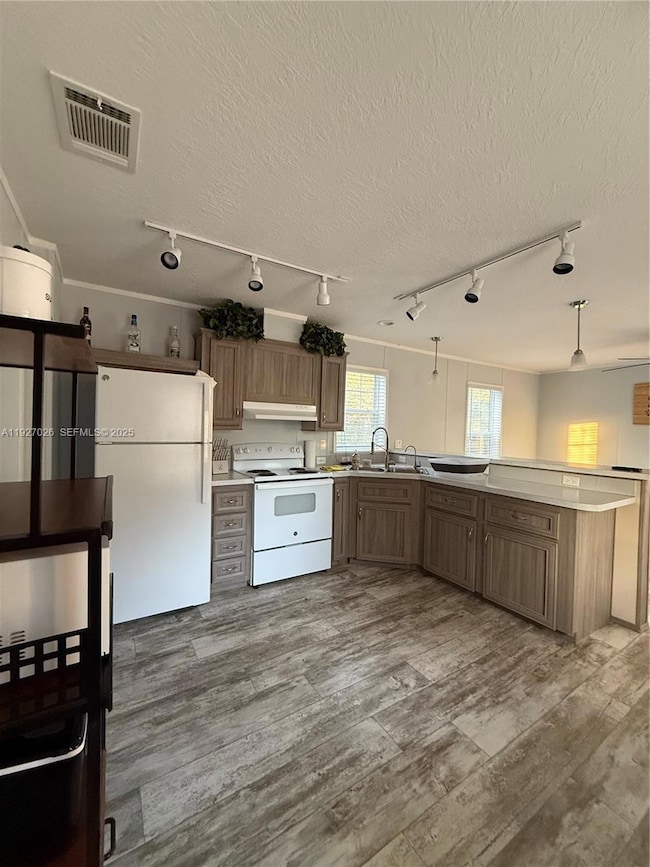 455 S Coral St, Clewiston, FL 33440 - photo 6