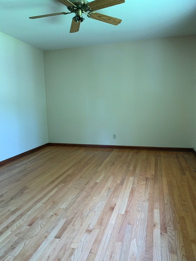 1927 W Illinois Ave unit 29, Aurora, IL 60506 - photo 6