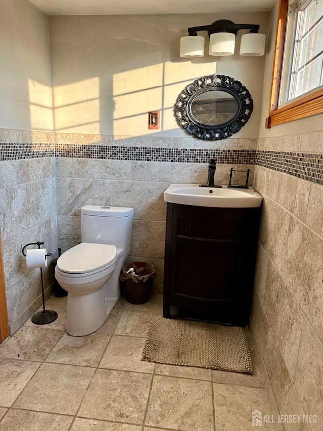 7 Berkshire Rd, Old Bridge, NJ 08857 - photo 6