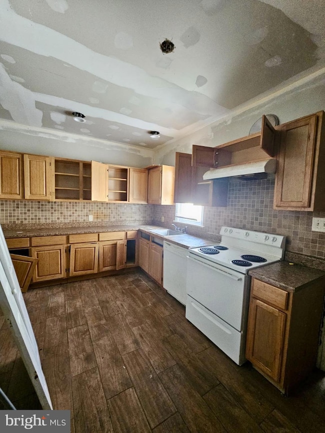 931 Kenmore Rd, Philadelphia, PA 19151 - photo 4