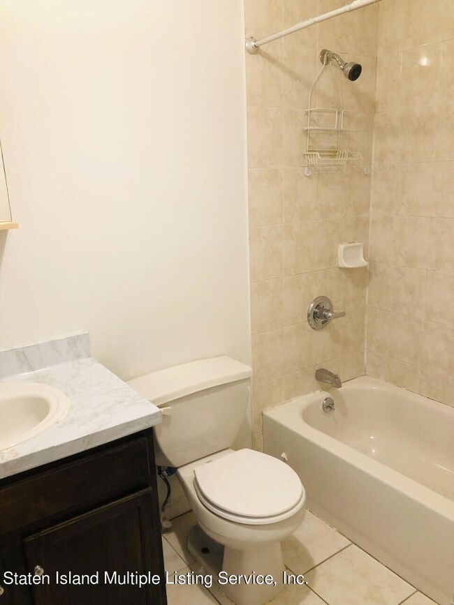 241 Lockman Ave, Staten Island, NY 10303 - photo 6