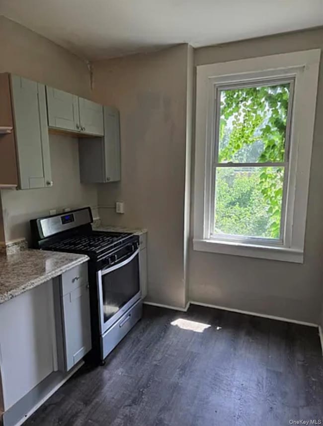 146 Mansion St unit 2, Poughkeepsie, NY 12601 - photo 2