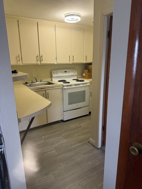 745 Sea St unit 2, Quincy, MA 02169 - photo 3