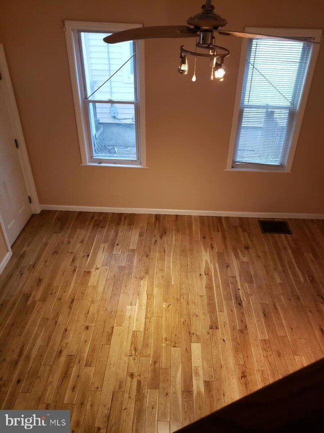 619 Bridgeboro St, Riverside, NJ 08075 - photo 4