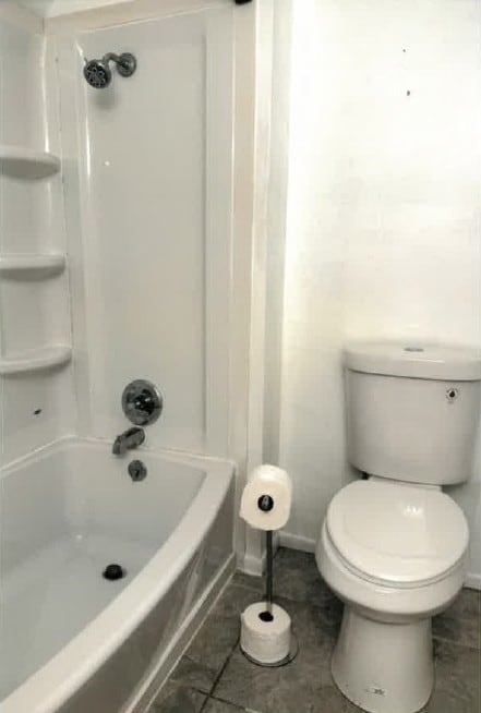 10576 & 10578 E Washington St, Albion, PA 16401 - photo 7