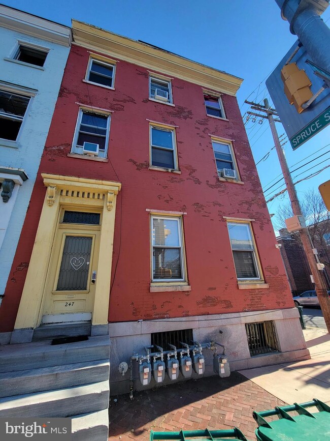 247 S 5th St, Reading, PA 19602 - photo 2