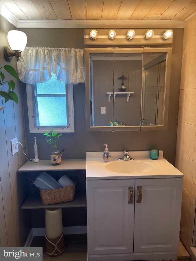 19721 Princess St unit 107, Rehoboth Beach, DE 19971 - photo 5