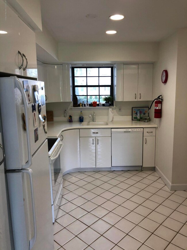 15 Willow Ln, Spring Lake, NJ 07762 - photo 6