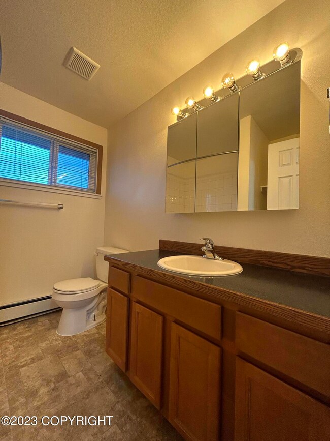 5360 Lake Otis Pkwy unit 11, Anchorage, AK 99507 - photo 7