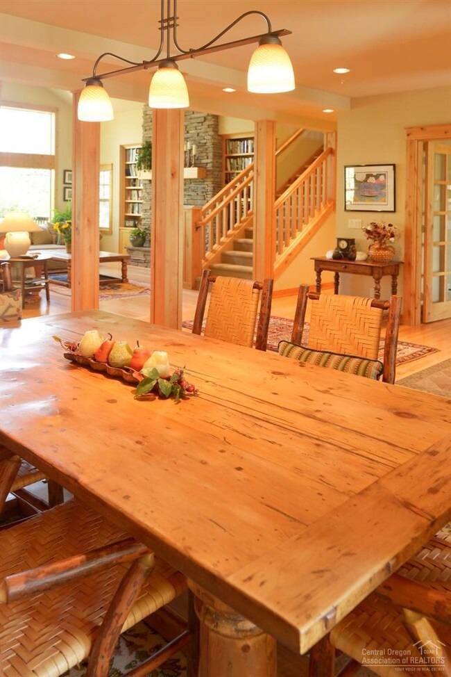 2056 NW Talapus Ct, Bend, OR 97701 - photo 7