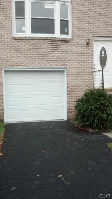 222 Old Forge Dr, Bath, PA 18014 - photo 3