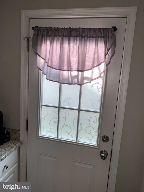 1173 Grove Ave, Shady Side, MD 20764 - photo 4