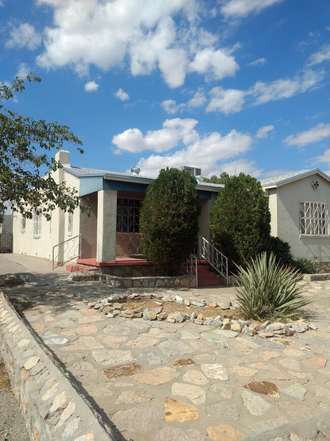 3801 Mobile Ave, El Paso, TX 79930 - photo 3