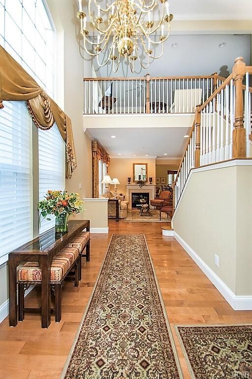 6827 Jewel Ln, Macungie, PA 18062 - photo 4