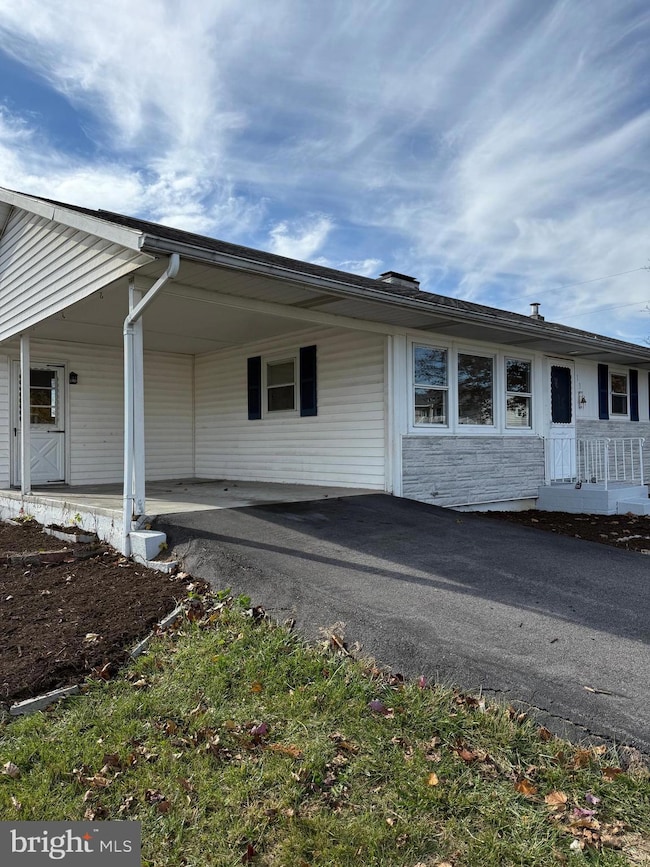 1311 E First St, Cumberland, MD 21502 - photo 3