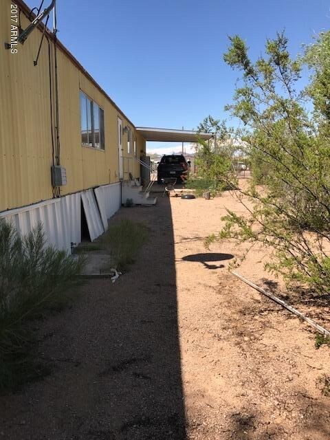 945 E 2ND SIDE VIEW