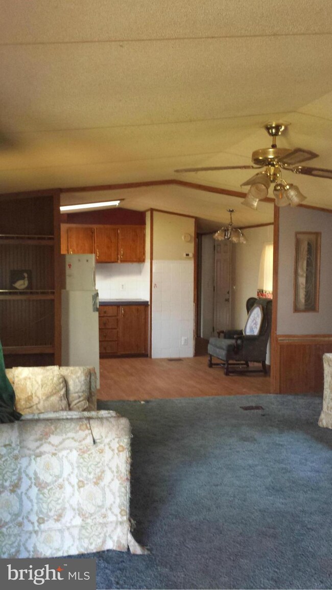 685 Hawk Nest Dr, Rio, WV 26755 - photo 5