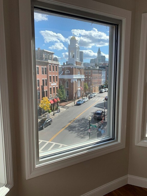 400 Hanover St unit 4A, Boston, MA 02113 - photo 4