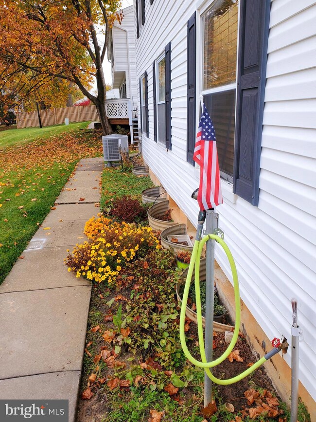 13 Fox Run Ct, Reisterstown, MD 21136 - photo 2