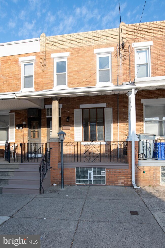 4438 Edgemont St, Philadelphia, PA 19137 - photo 2