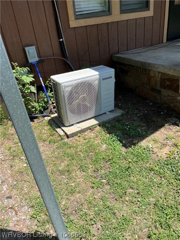 1203 E Rock Island Ave, Wilburton, OK 74578 - photo 3