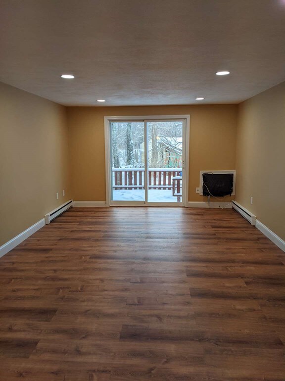 18 Washington St unit 4, Plainville, MA 02762 - photo 3