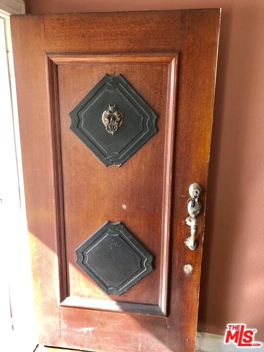 2022 Claudina Ave, Los Angeles, CA 90016 - photo 3