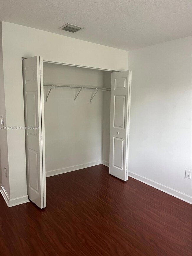 11345 NW 72nd Ln, Doral, FL 33178 - photo 7