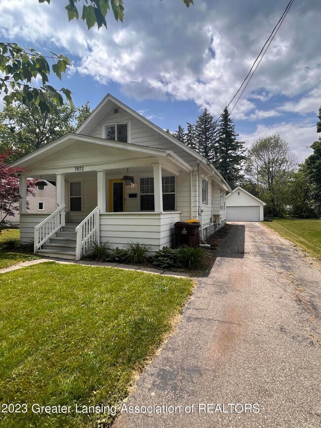 1973 Chestnut St, Holt, MI 48842 - photo 2