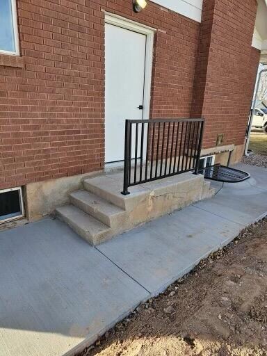 239 W Center St, Parowan, UT 84761 - photo 2