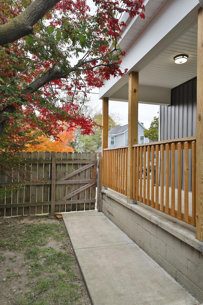 416 E Jenkins Ave, Columbus, OH 43207 - photo 5