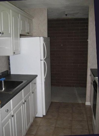 Sagamore Place Condominiums unit 415, Quincy, MA 02171 - photo 7