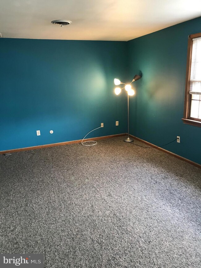 63 Dunn Ln unit B, Pennsville, NJ 08070 - photo 7