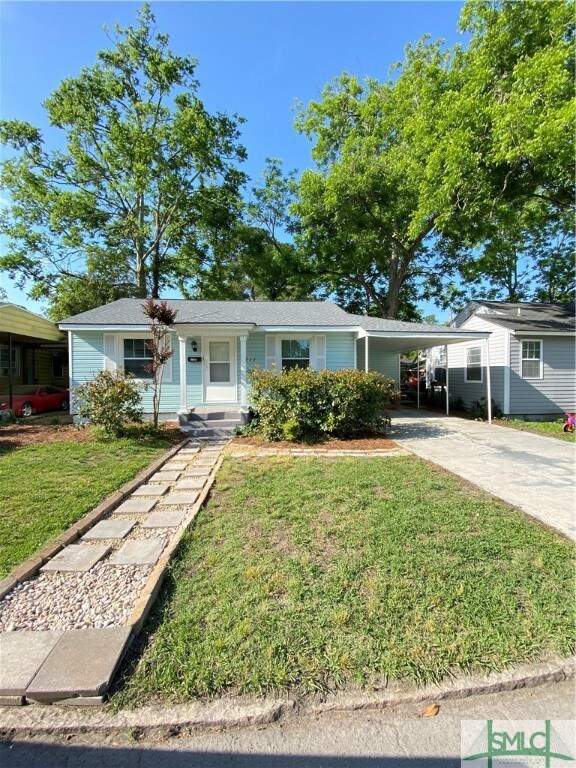 1211 E 39th St, Savannah, GA 31404 - photo 2