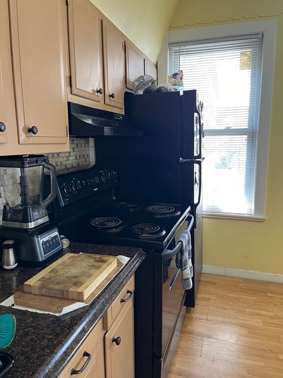 3 Seafoam Ave unit 2, Winthrop, MA 02152 - photo 7