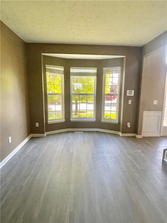 12826 Bristow Ln, Fishers, IN 46037 - photo 4