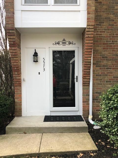 EXTERIOR FRONT DOOR