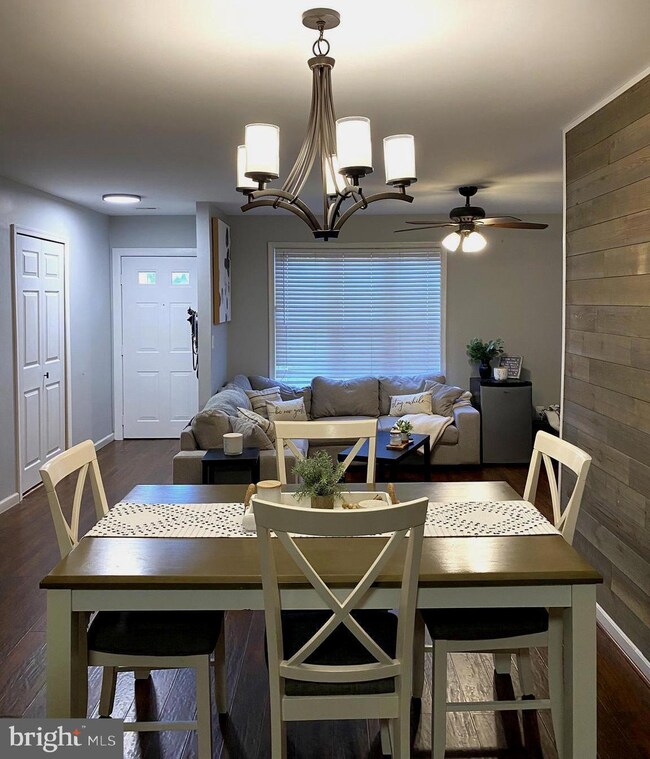 1536 Marlborough Ct unit 35, Crofton, MD 21114 - photo 5