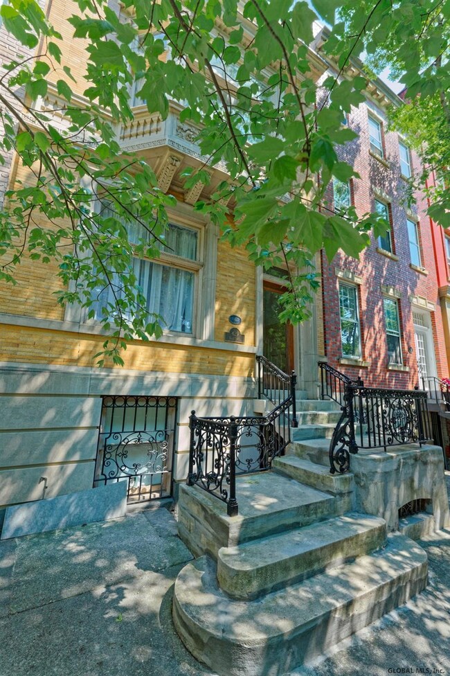 429 State St, Albany, NY 12203 - photo 2