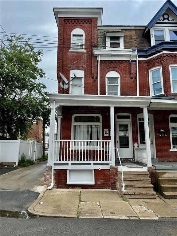 35 N Franklin St, Allentown, PA 18102 - photo 2