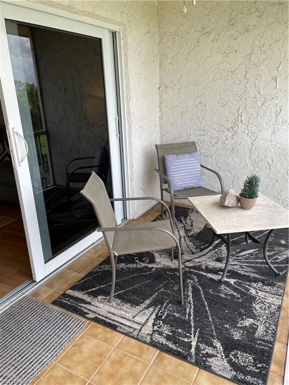 200 Forest Lakes Blvd unit 302, Naples, FL 34105 - photo 6