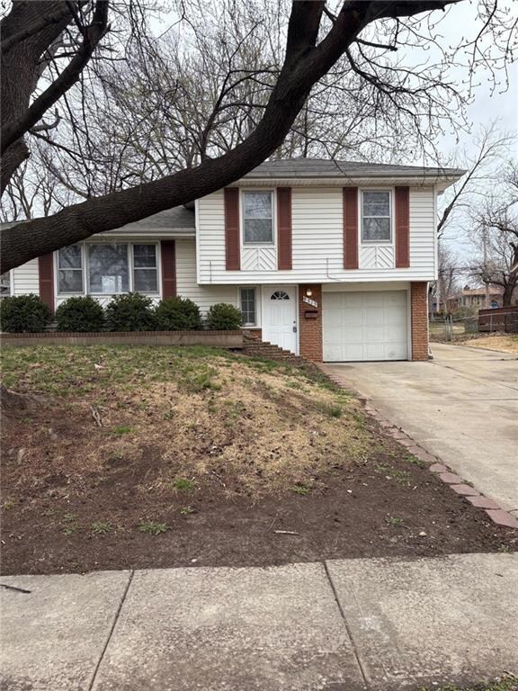 9315 Manchester Ave, Kansas City, MO 64138 - photo 3