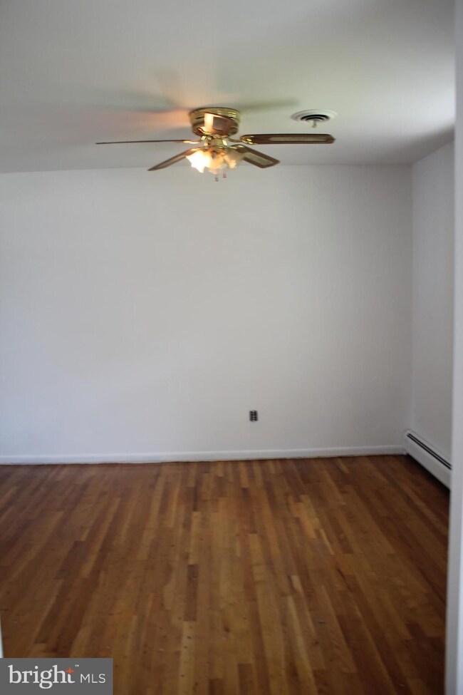 1 Park Ave, Gloucester City, NJ 08030 - photo 6